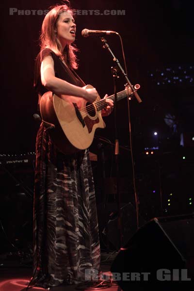 SIERRA REEVES - 2015-02-18 - PARIS - Gaite Lyrique - 